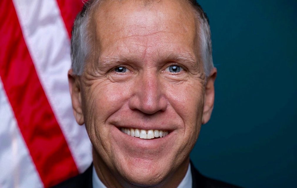 NC Sen. Tom Tillis Teams Up With Kyrsten Sinema For Immigration Deal