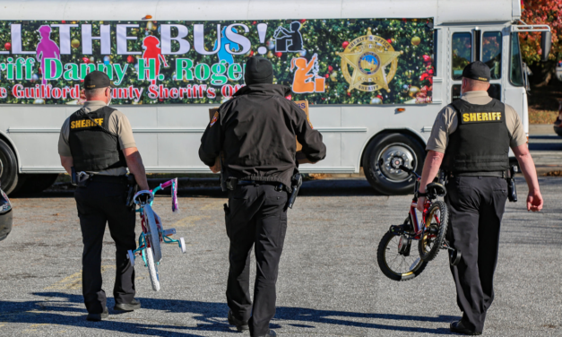 Sheriff’s Department Gets The Christmas Spirit