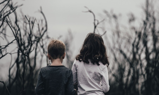 State Says Wear Blue And Fight Child Abuse In April