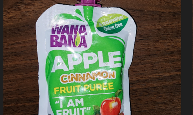 You Don’t Wanna Be Eatin’ WanaBana Apple Cinnamon Puree
