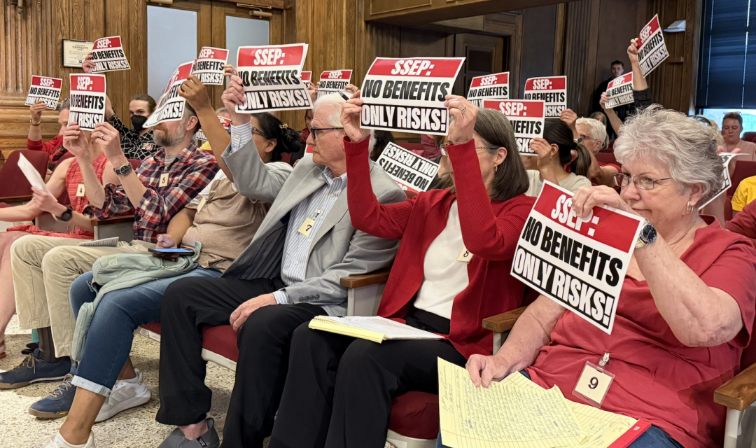 Oak Ridge Pipeline Opponents Give Commissioners An Earful